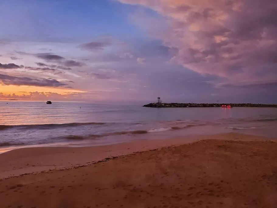 Sweet Sunset Ii- Rompeolas Beach Aguadilla 0*,  Puerto Rico